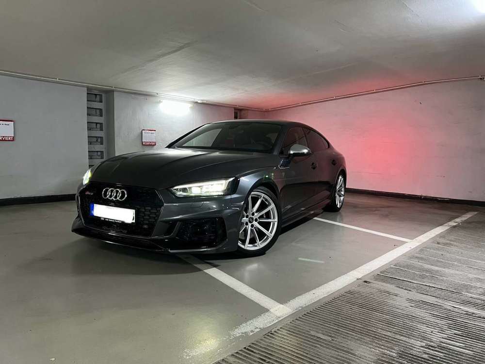 Audi RS5 280km/h + Sommer-, Winterräder u. Dachträger