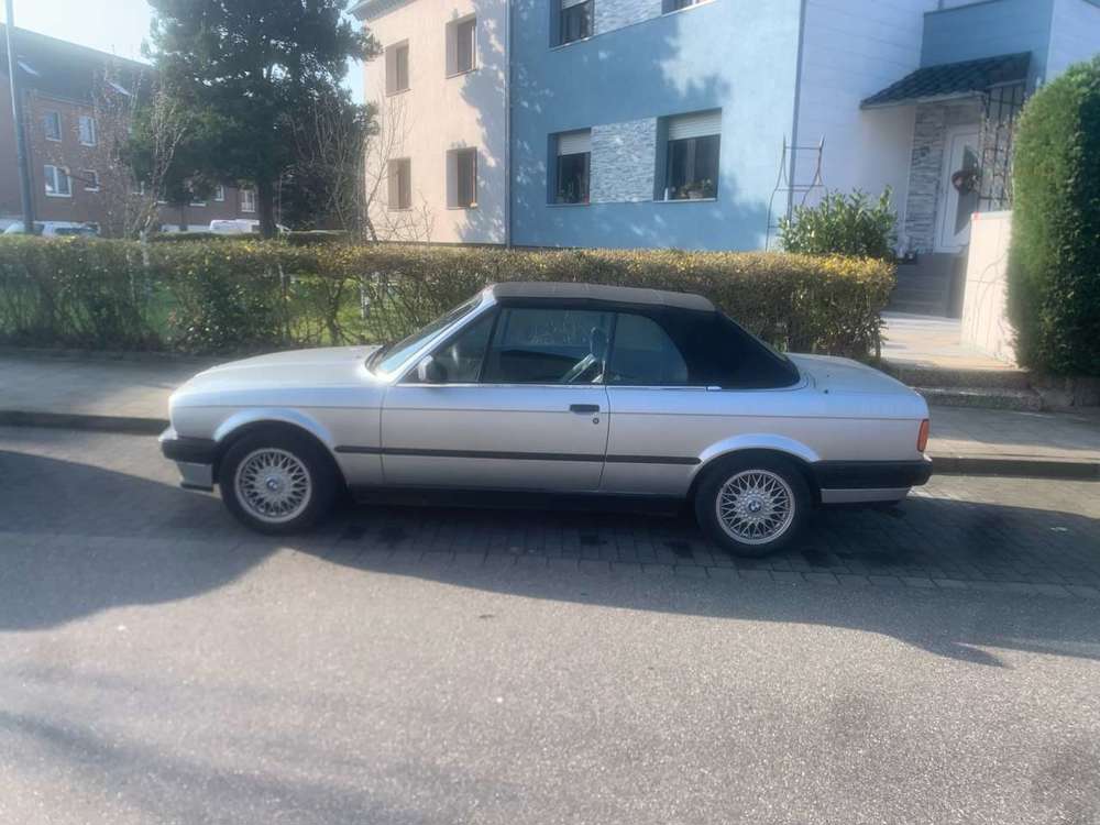 BMW 318 Oldtimer 318i
