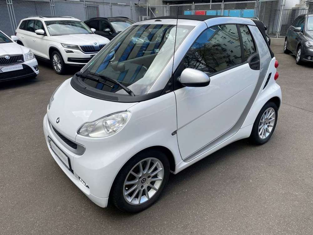 smart forTwo fortwo cabrio Passion Aut/LED/Sitzh/USB/LM/2Hd