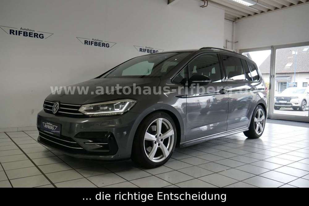 Volkswagen Touran 2.0 TDI R-Line DSG AHK/DPro/Pano/LED/CarP