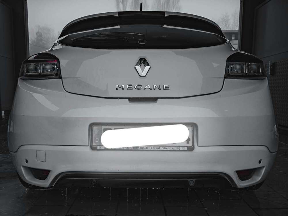 Renault Megane dCi 130 FAP Coupe Night and Day