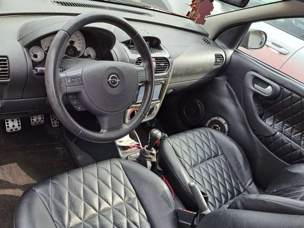 Opel Corsa 1.0
