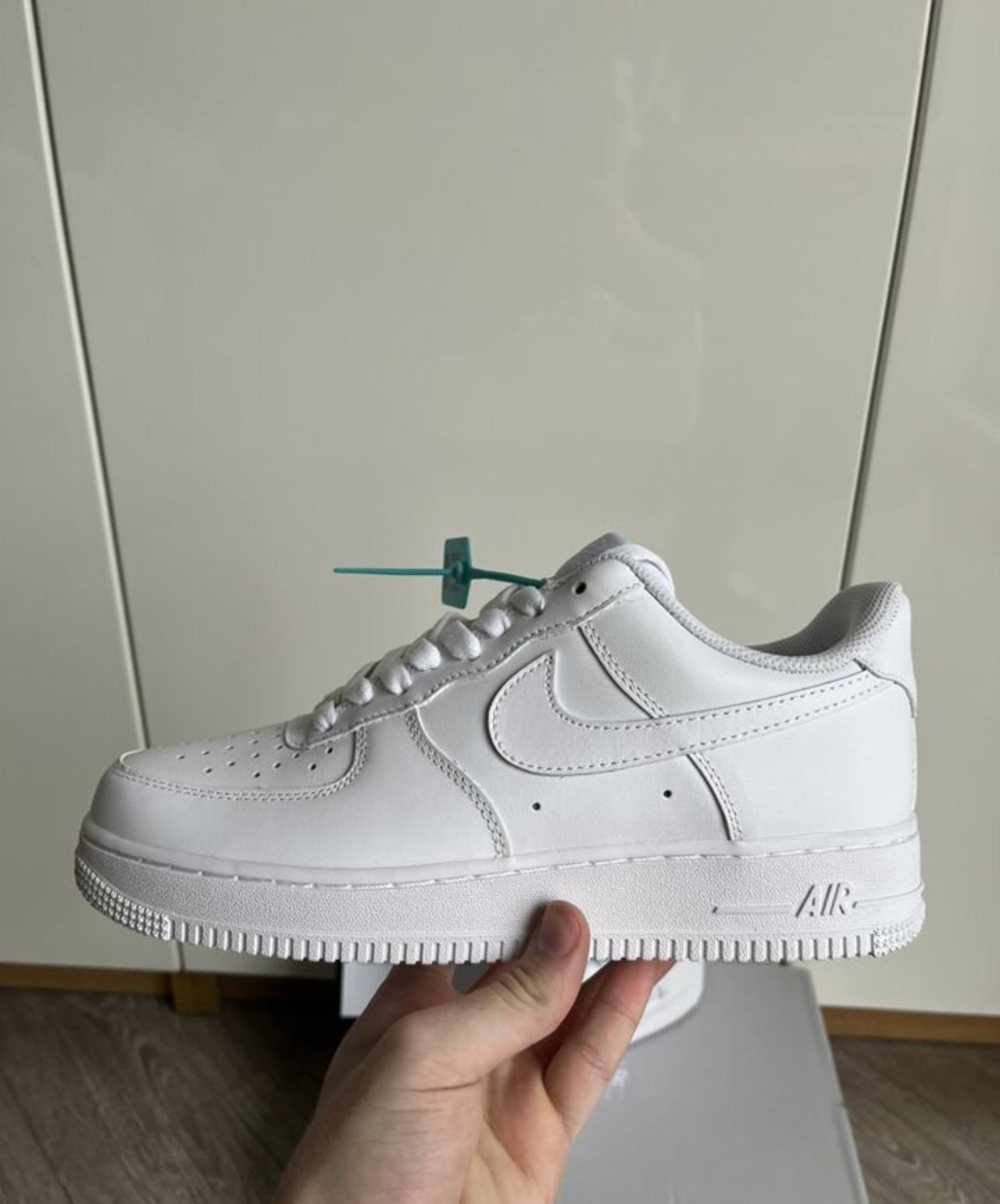 Nike Air Force 1'07 low White