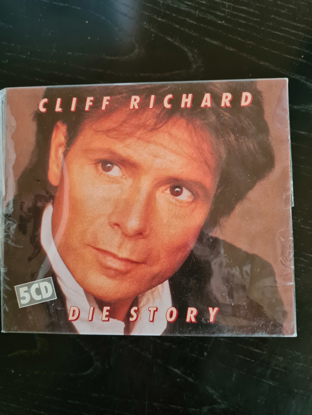 Cliff Richard, Die Story
