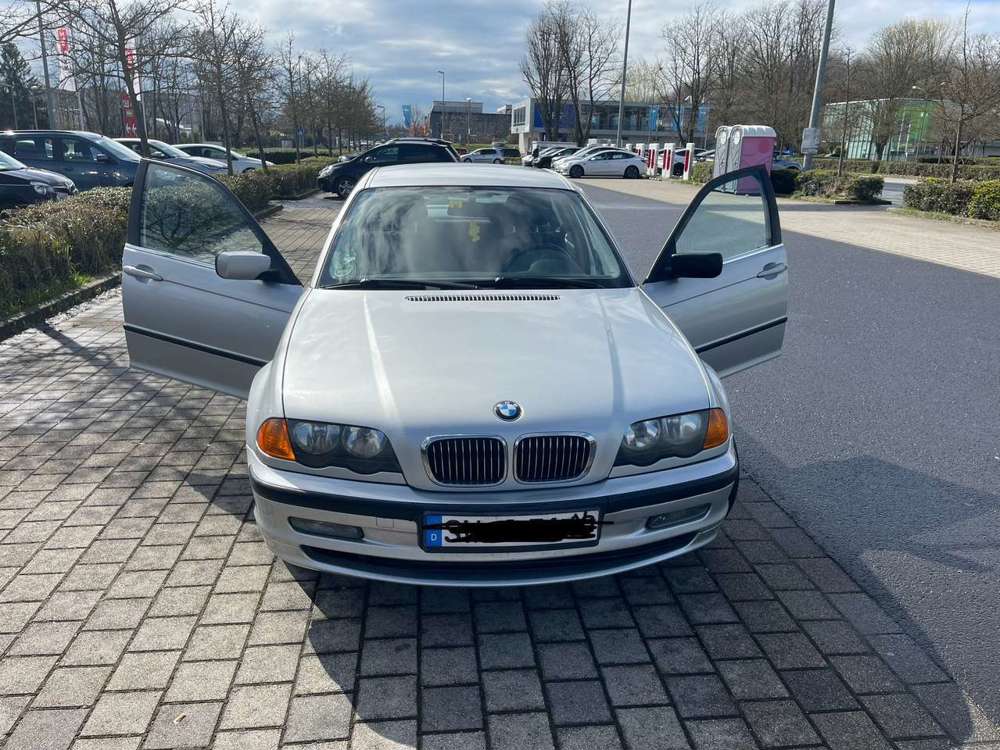 BMW 320 3er 320i