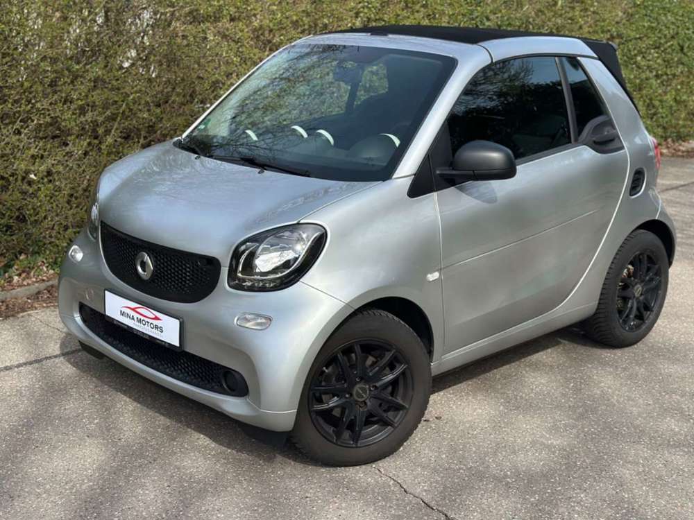 smart forTwo fortwo cabrio Basis 52 kW *AHK