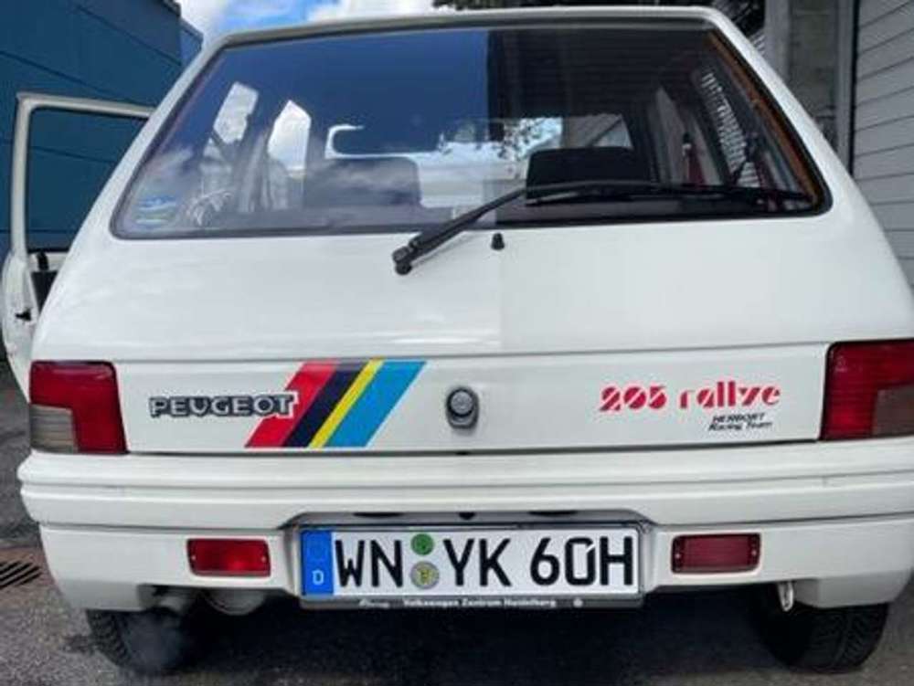 Oldtimer Peugeot Rallye 1,9