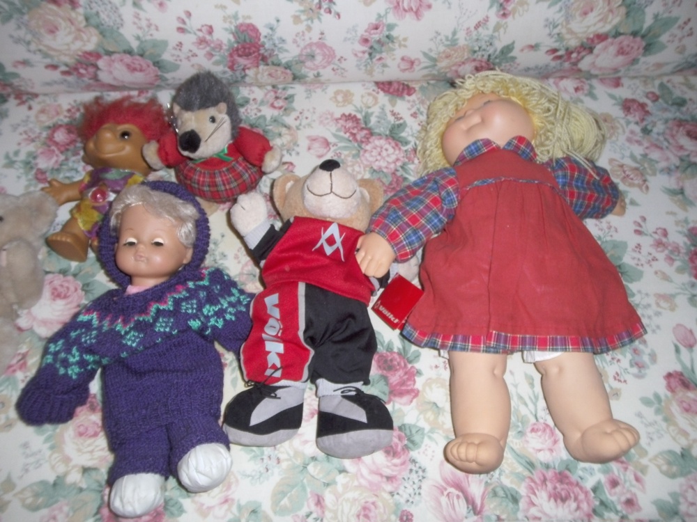 Puppen und Bären älter