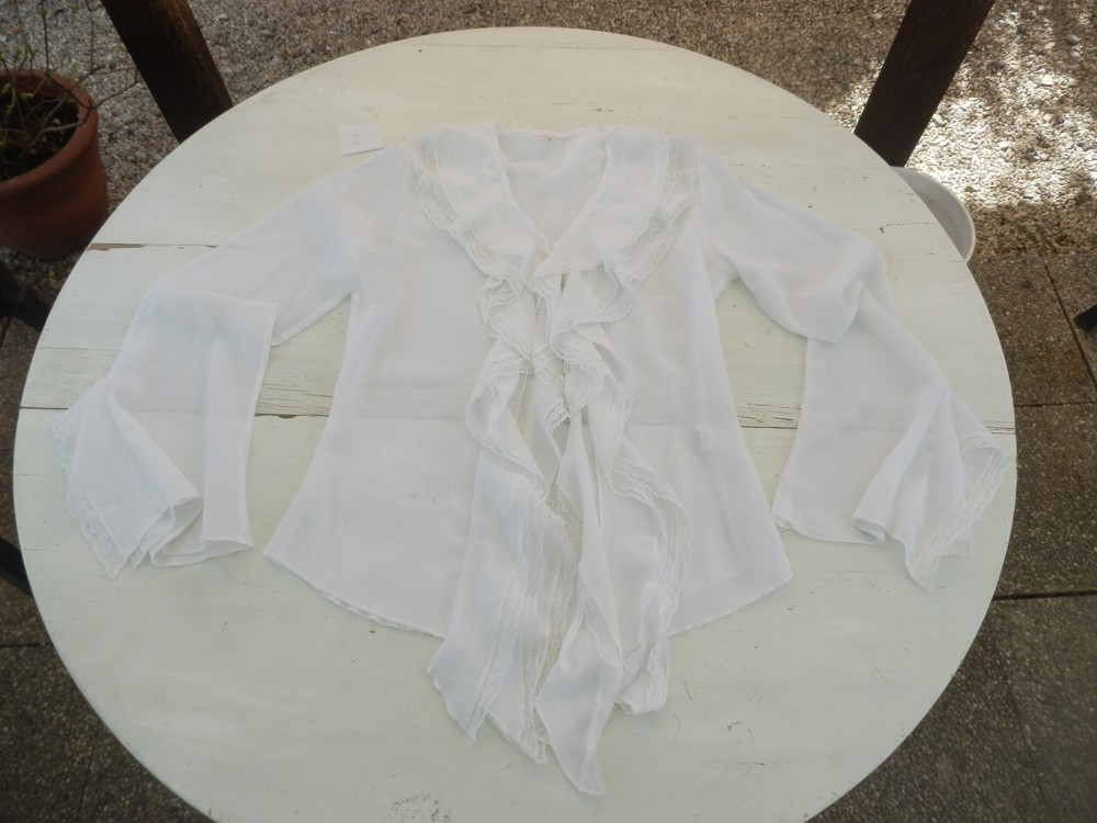 Weiße Bluse von poe - Gr. 38 - NEU