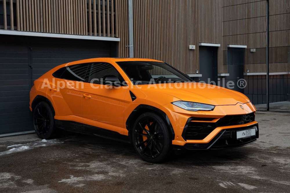 Lamborghini Urus Nero Paket, Carbon, BO