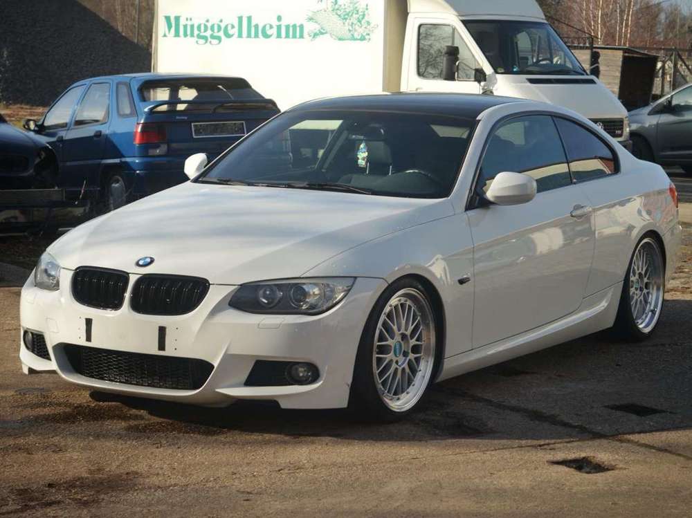 BMW 335 335i Coupe