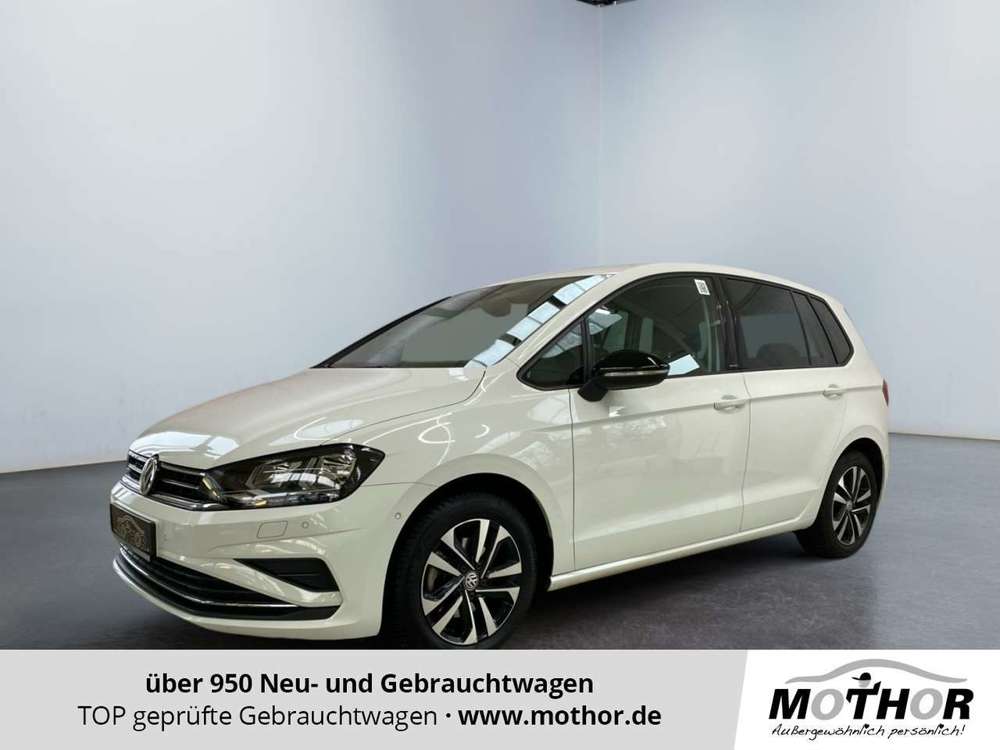 Volkswagen Golf Sportsvan IQ.DRIVE 1.5TSI DSG AHK ACC Navi