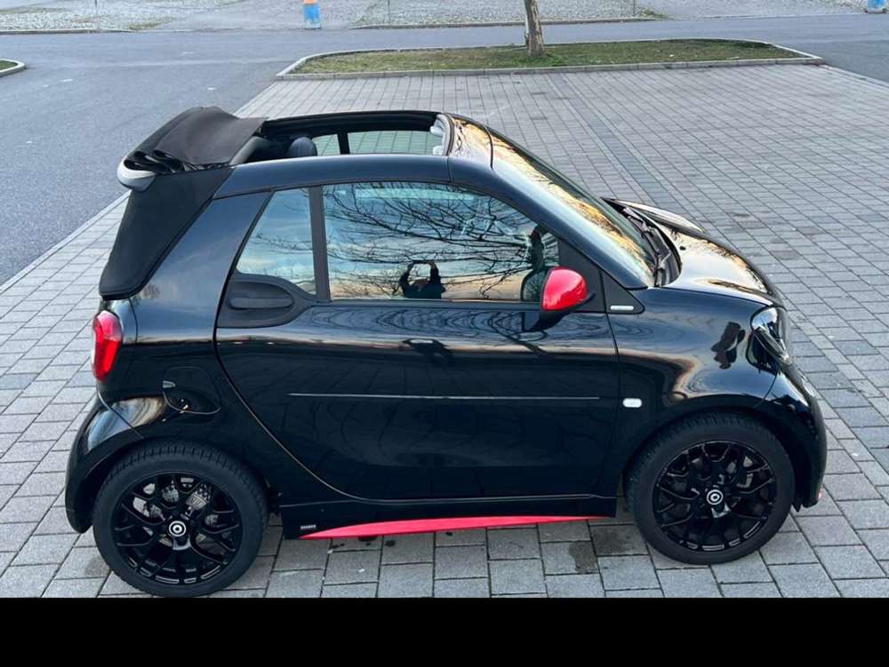 smart forTwo smart fortwo cabrio Brabus red-style Sonderedition