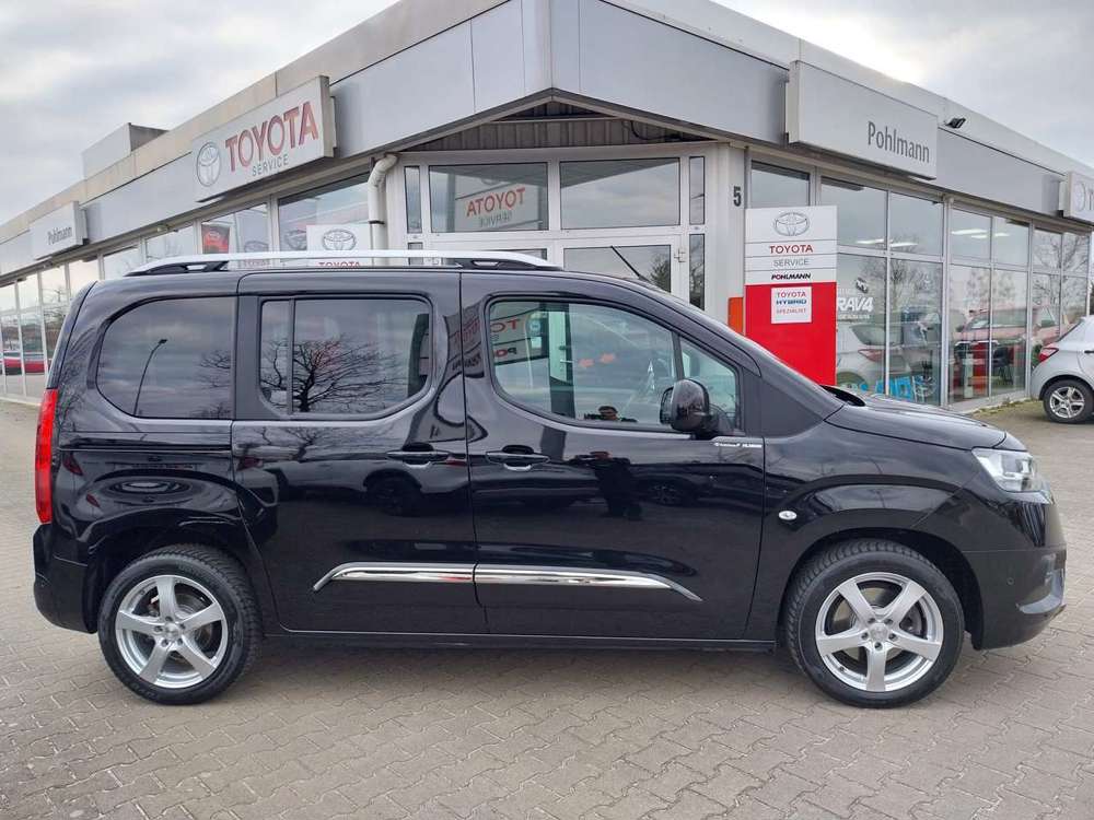 Toyota Proace City 1.5D Verso L1 Executive AT