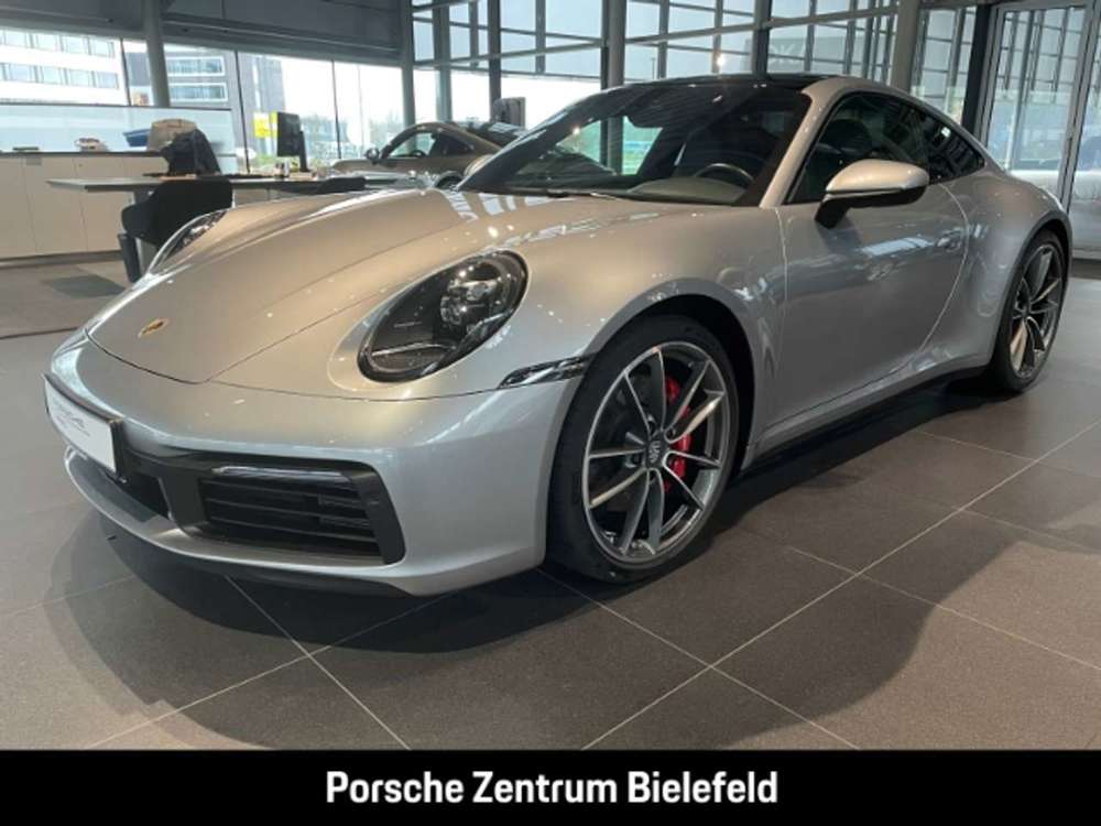 Porsche 911 Carrera 4S /Bose/Tempostat/Elek.-Schiebedach