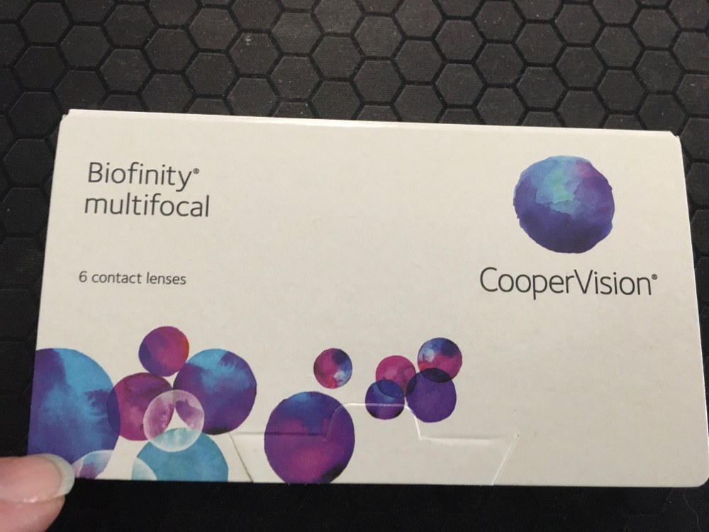 Kontaktlinsen Biofinity multifocal -4,75 +1,00 ADD 3 Stück
