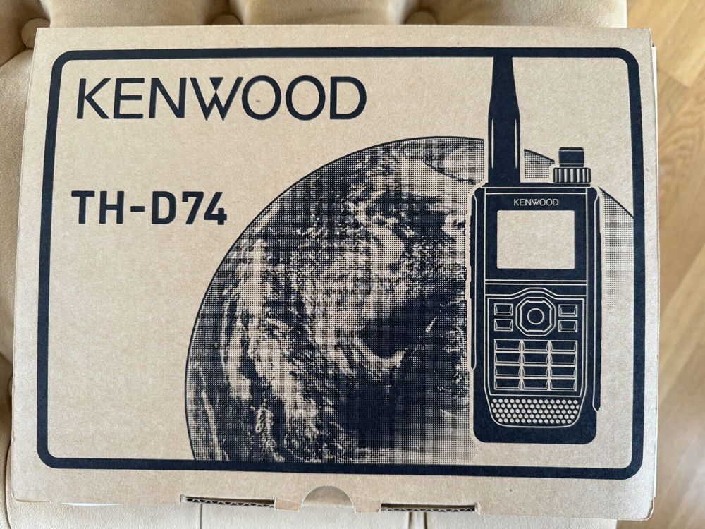  kenwood th-d74e dstar fm hf kommplett im originalkarton mit tischlader