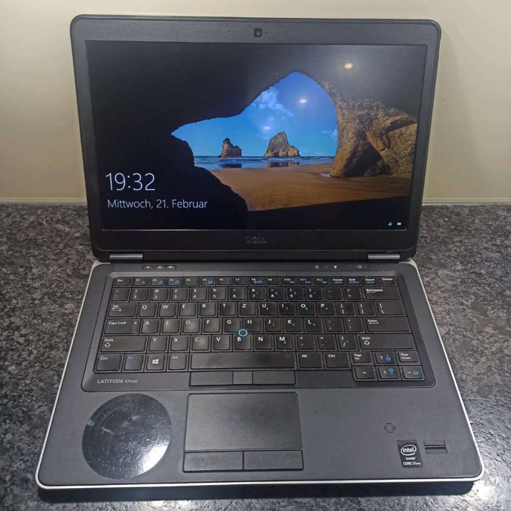 Dell Laptop Latitude E7440