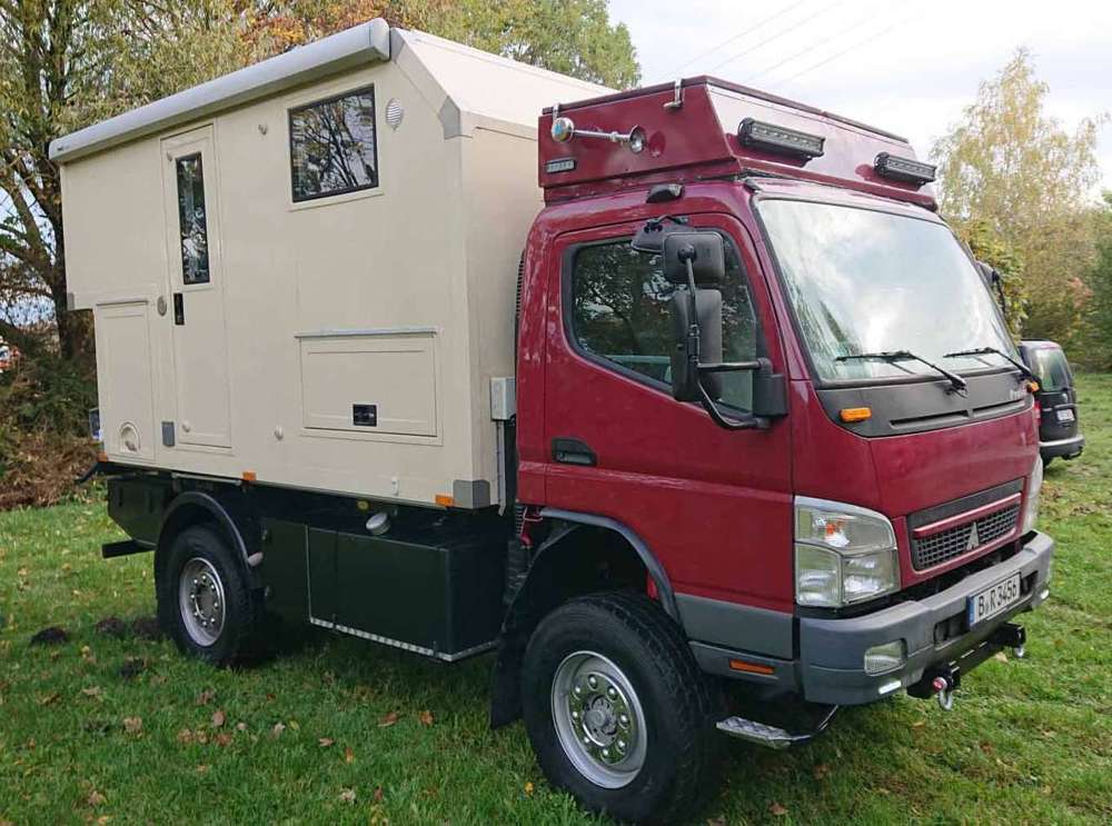 Mitsubishi Canter Expeditionswohnmobil