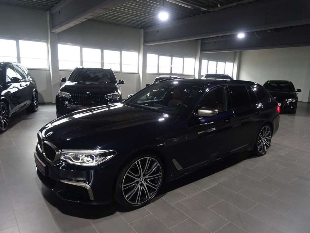 BMW 550 d XD JET BLACK ACC HUD PANO AHK LASER HK