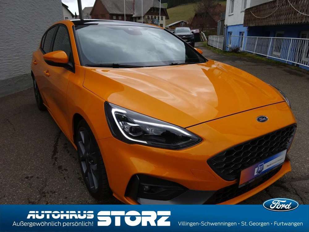 Ford Focus ST STYLING-PK|PANO-DACH|PERFORMANCE-PK|TECHNO-PK|D