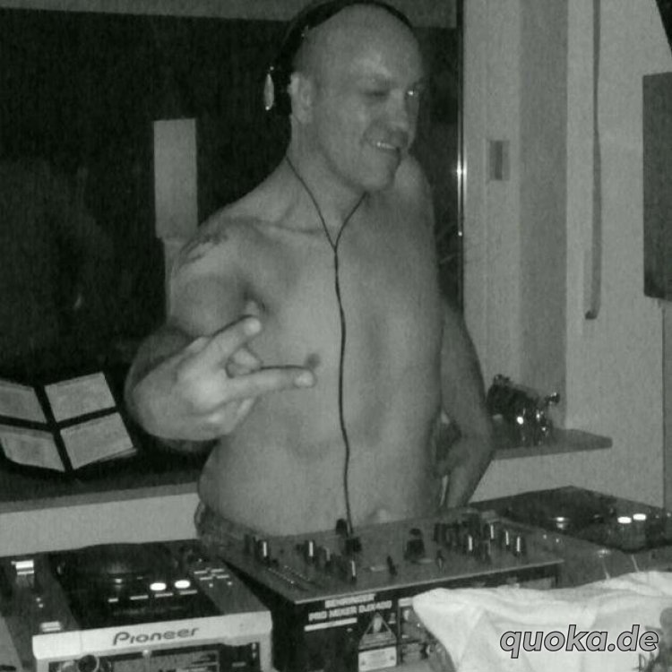 passiver bi Mann sucht... passiver bi Mann sucht...