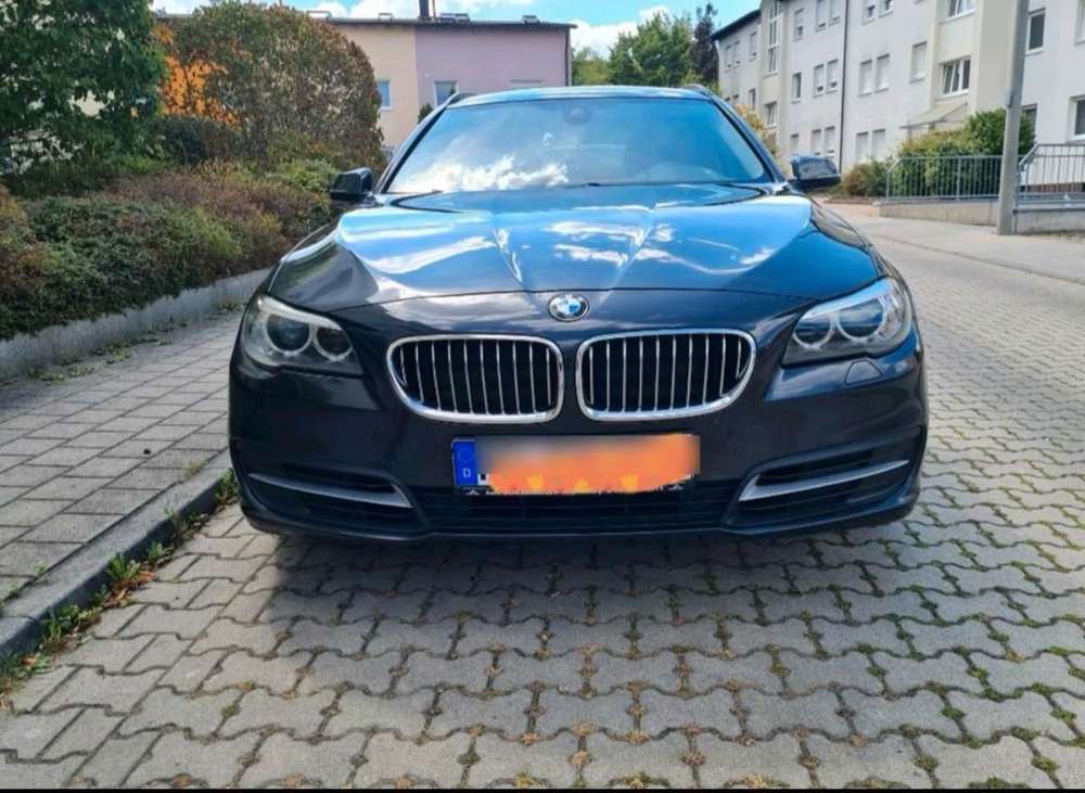 BMW 520 520d Touring Aut. Luxury Line