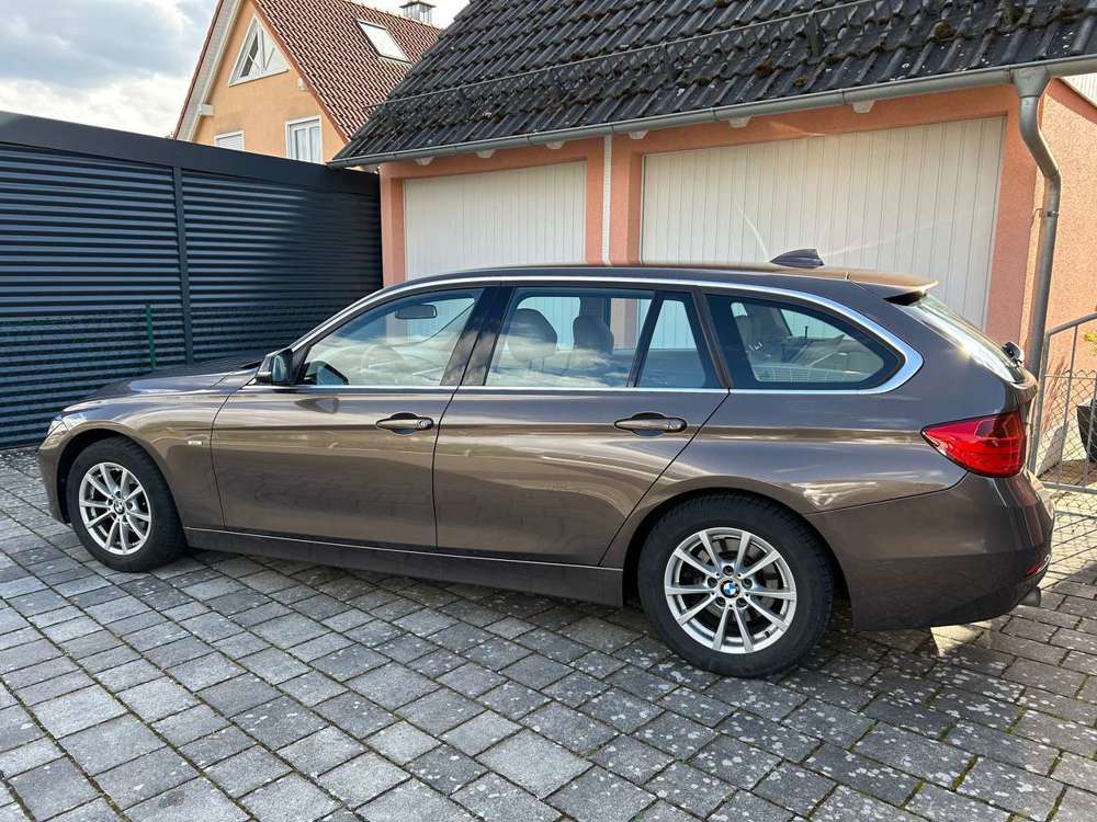BMW 316 316i Touring Aut. Modern Line