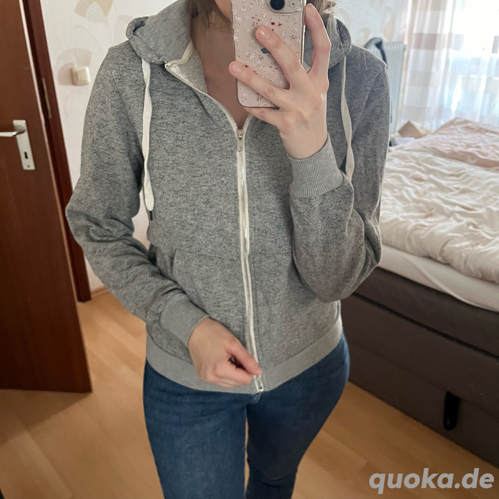 Sweatjacke Größe XS grau Weste Zipper Hoodie