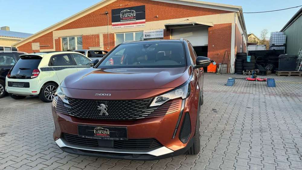 Peugeot 5008 GT LINE #Panorama#NightVision#7Sitze#180PS#