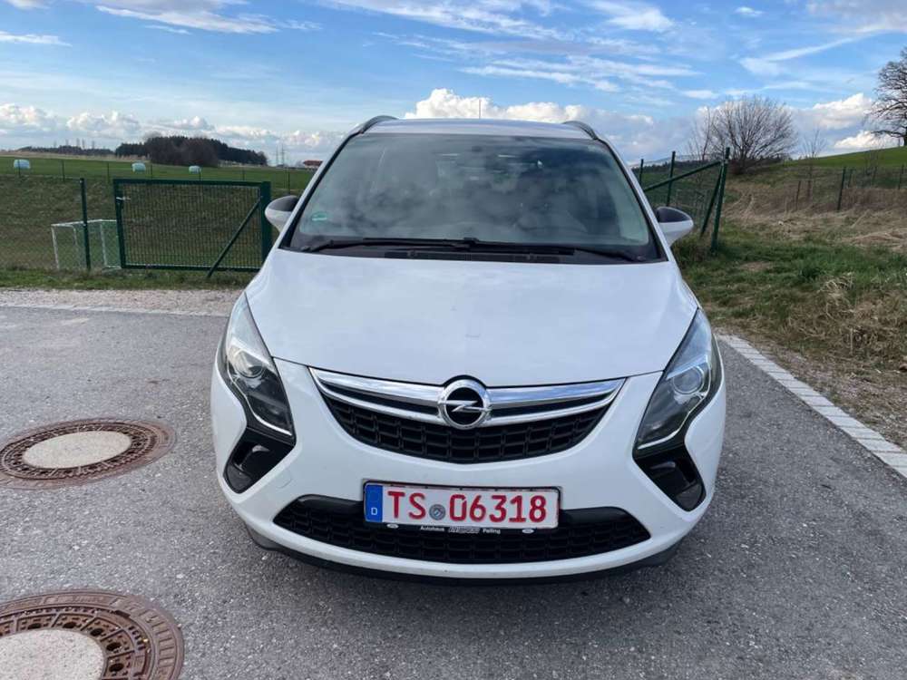 Opel Zafira C Tourer Edition 2.0 TÜV. NEU