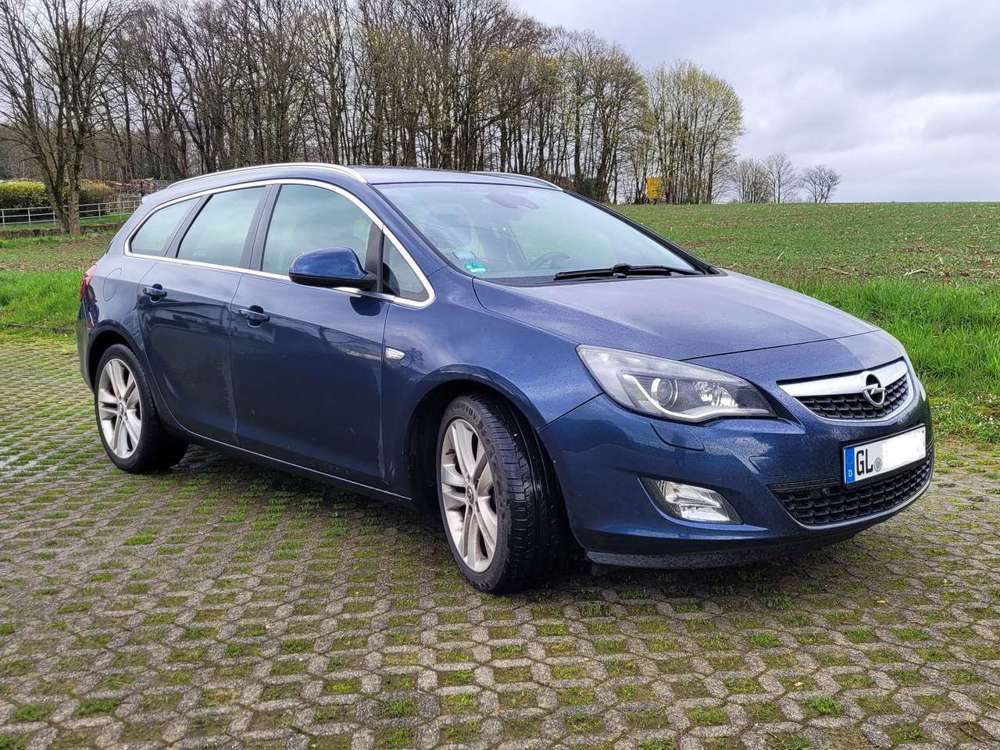 Opel Astra Astra 1.6 Turbo Sports Tourer Edition