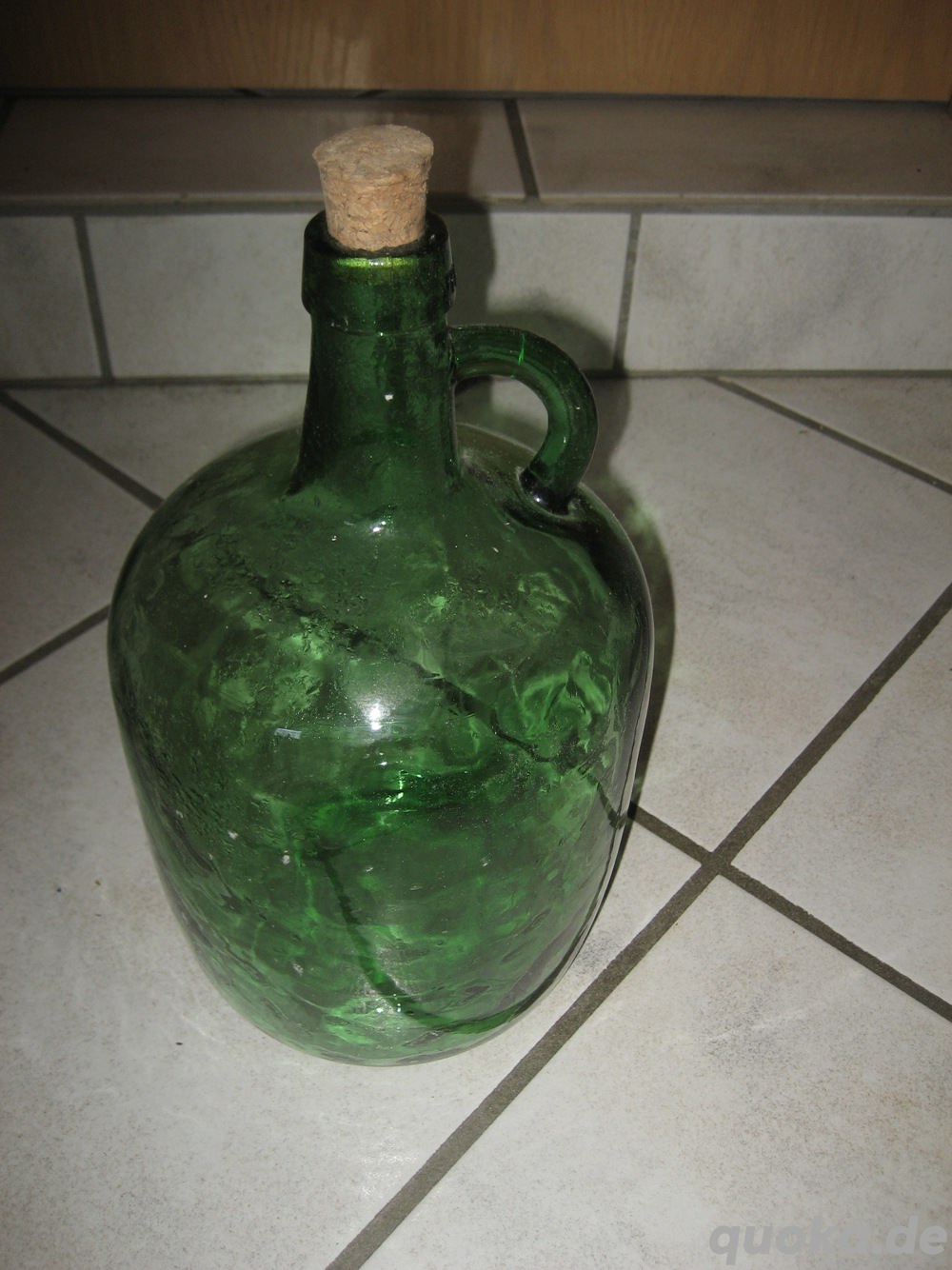 5 Liter Korbflasche mit Stopfen und Henkel grün für Schnaps oder Wein