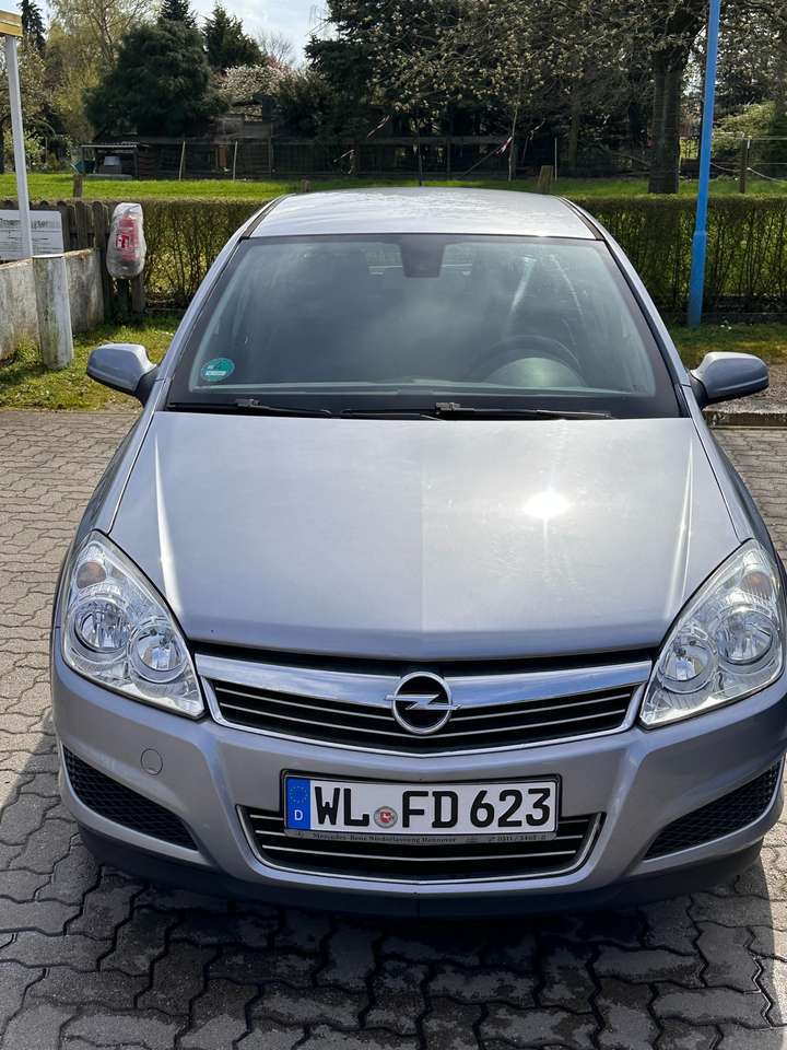 Opel Astra H CC 1.4 5T