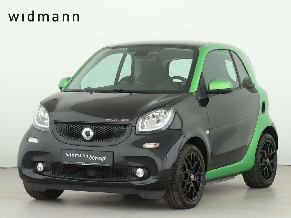 smart forTwo coupé ed *Panoramadach*