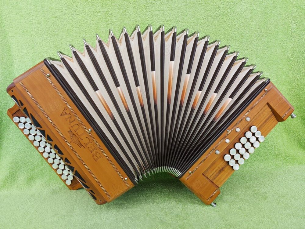 Beltuna Harmonika Made in Italy Diatonisches Akkordeon BELTUNA Harmonica