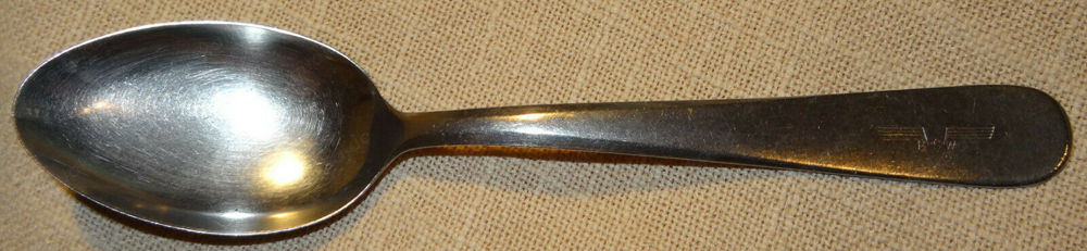 E BSW Speiselöffel Suppenlöffel älter Edelstahl rostfrei 19,5x1,9 4,2x6,5 gut erhalten Alt Löffel Be