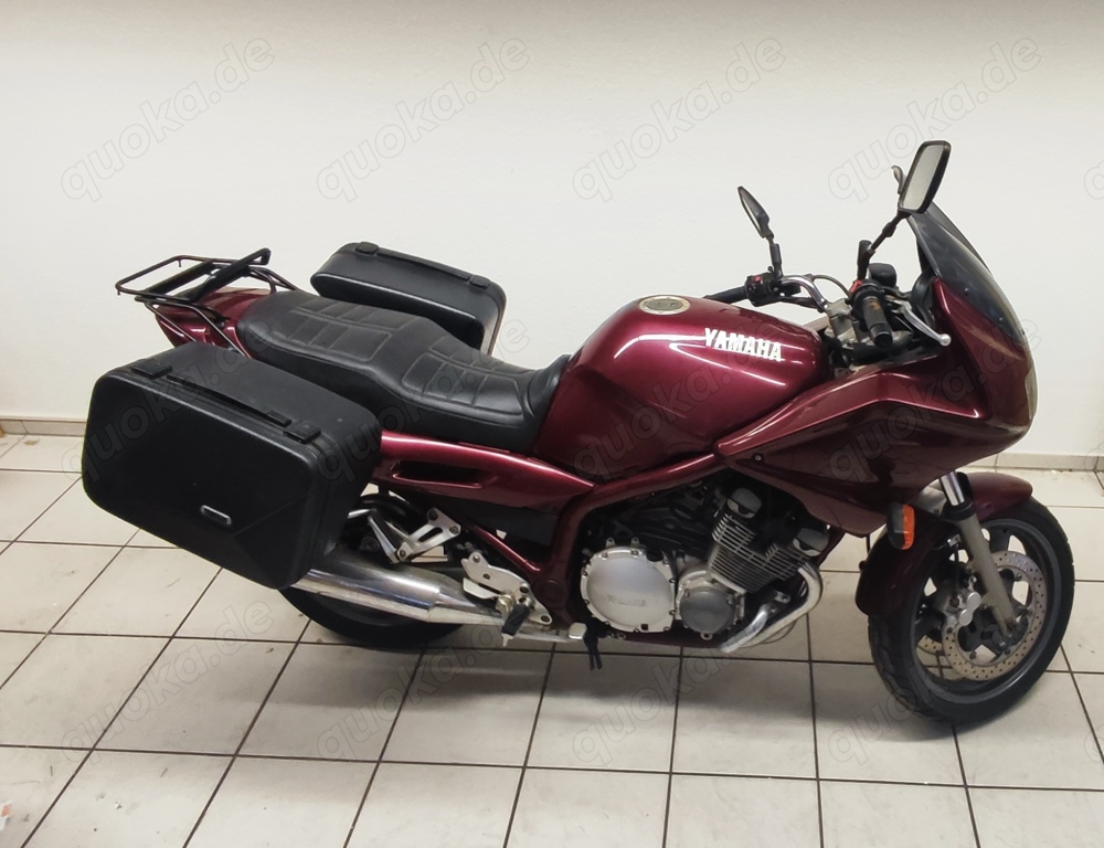 YAMAHA - XJ900S Diversion - 4km