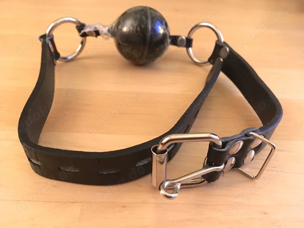 BDSM Lederriemen-Ballknebel, Ball-Knebel, Ballgag, abschließbar, onesize * NEU * inkl. Versand