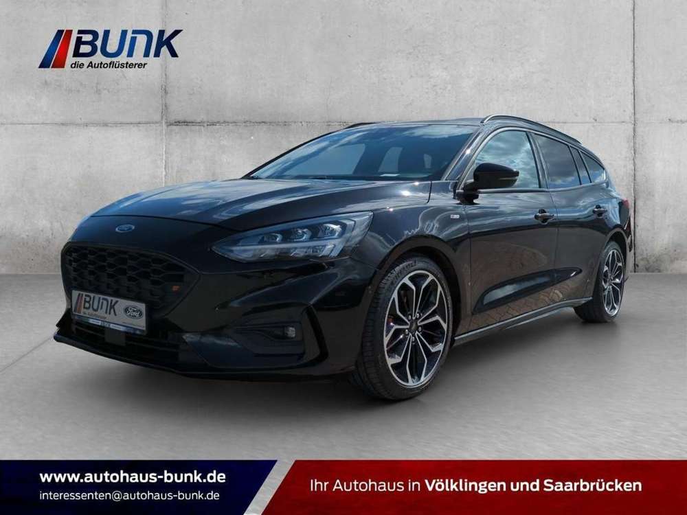 Ford Focus ST-Line 1.5 EcoBoost / Dachreling / Navi