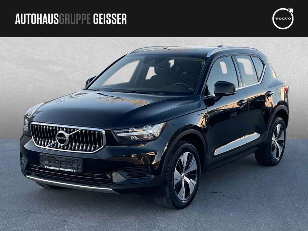 Volvo XC40 T4 Recharge Inscription Expression  LED