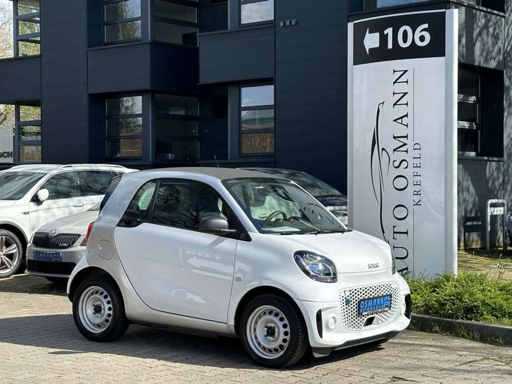 smart forTwo electric drive Coupe EQ SCHNELLLADEFUNK.