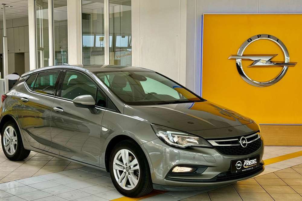 Opel Astra Active/Navi/Kam/2xParkp/Sitzh/6Gang/Klimaau/Lenkhz