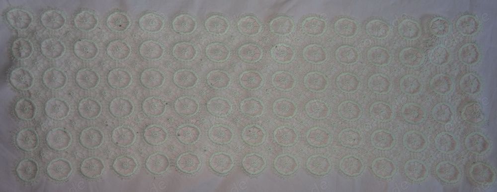 TW Tischdecke Spitzendecke Läufer creme Baumwollemischung 80x30 einwandfrei erhalten Dekoration 