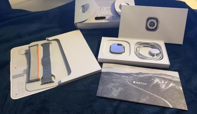 Apple Watch Ultra 49mm Titangehäuse mit Trail Loop + Edelstahl Armband, M L