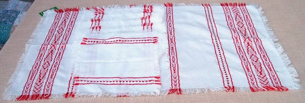 M2 Tischdecke 7 teiliges Set = 1 Mitteldecke + 6 Platzdeckchen Stoff ungebraucht Tischwäsche neuwert