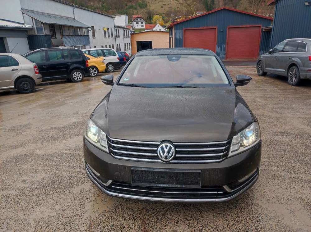 Volkswagen Passat Lim. Exclusive BlueMotion