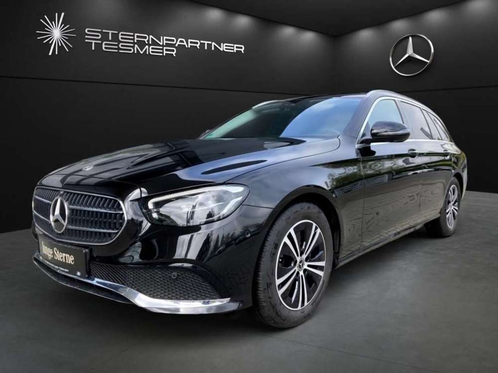 Mercedes-Benz E 220 d T Avantgarde+AHK+360°+Totenw.+LED+Navi