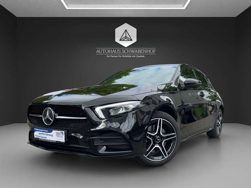Mercedes-Benz A 250 e AMG Line 8G-DCT*Navi*Kamera*LED*Night-Paket