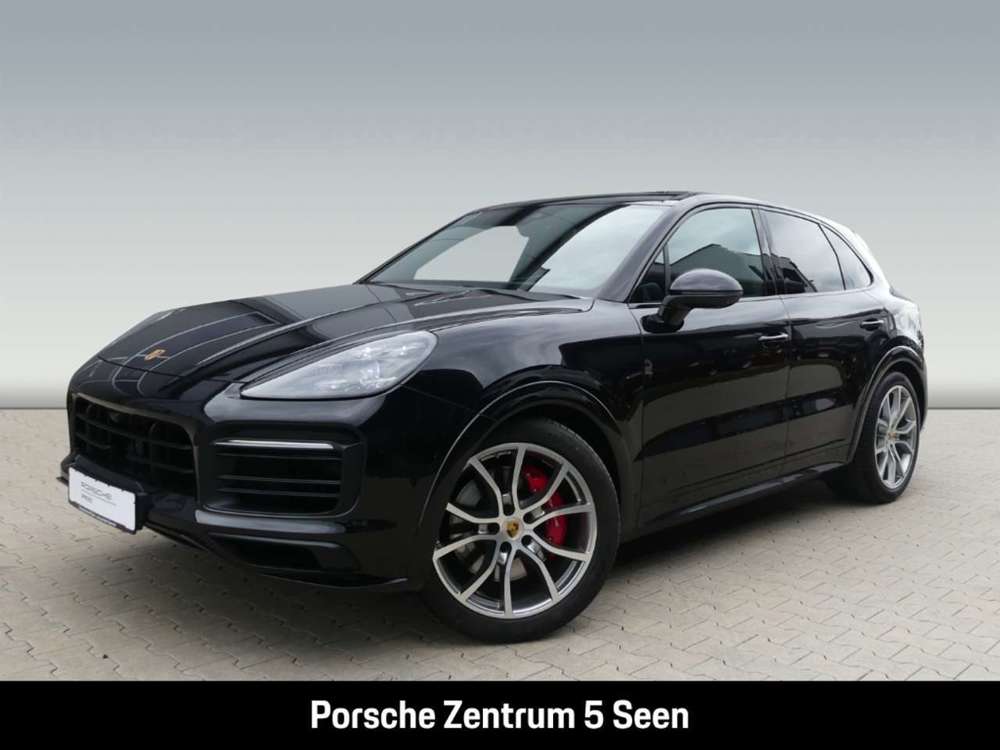 Porsche Cayenne GTS, PANO, 21-ZOLL, PRIVACY, ACC, BOSE